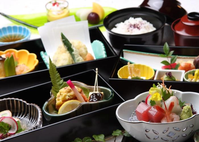 Okazaki New Grand Hotel