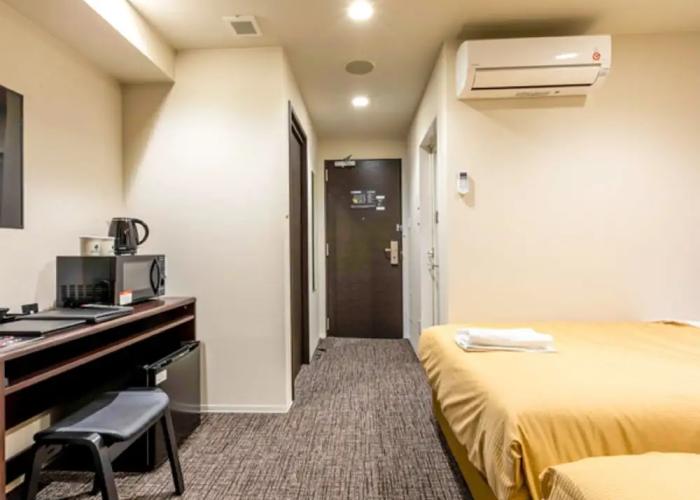 HOTEL LiVEMAX OKAZAKI