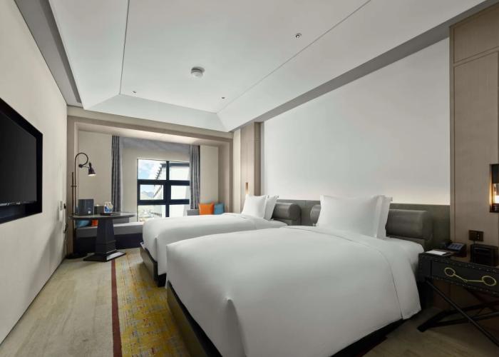 Hilton Shigatse