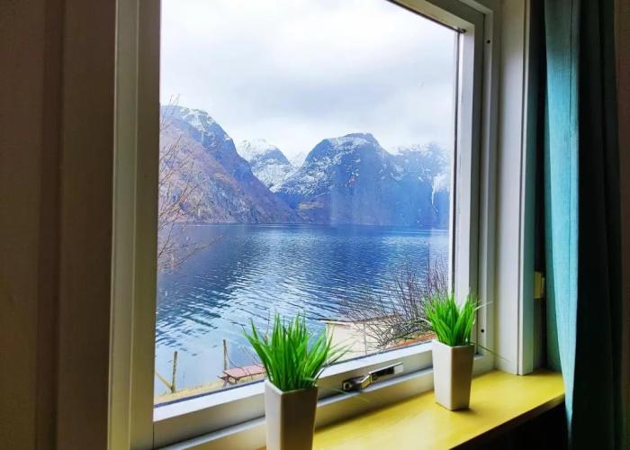 Visit Undredal