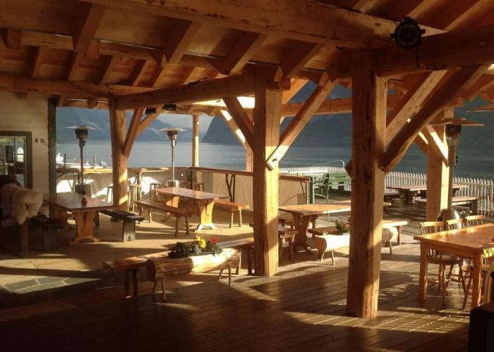 Visit Undredal