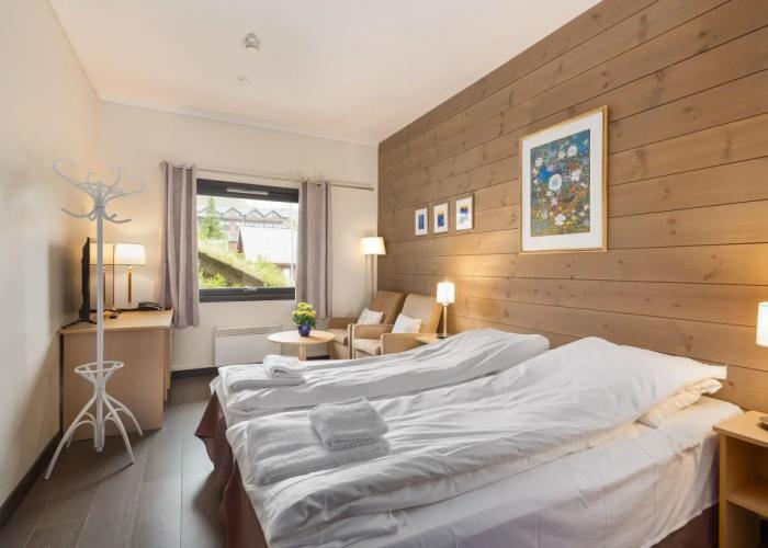 Highland Lodge