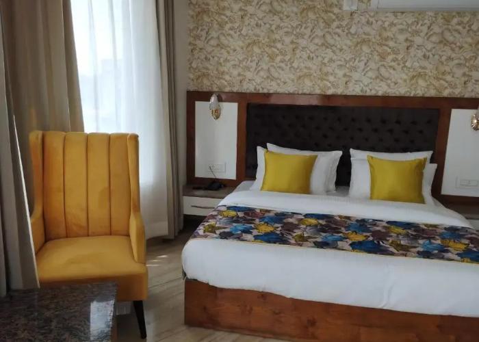 Abhilashi Inn