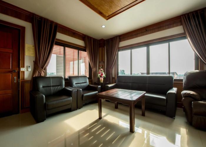 Thatphanom View Hotel