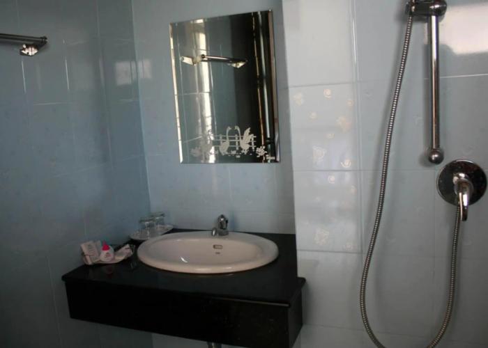 Riverfront Hotel Mukdahan