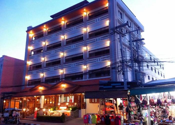 Riverfront Hotel Mukdahan