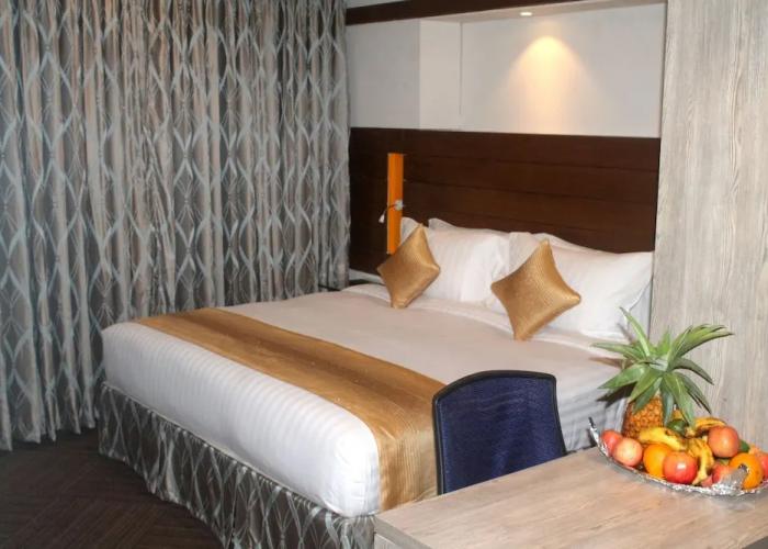Hotel Hotel X