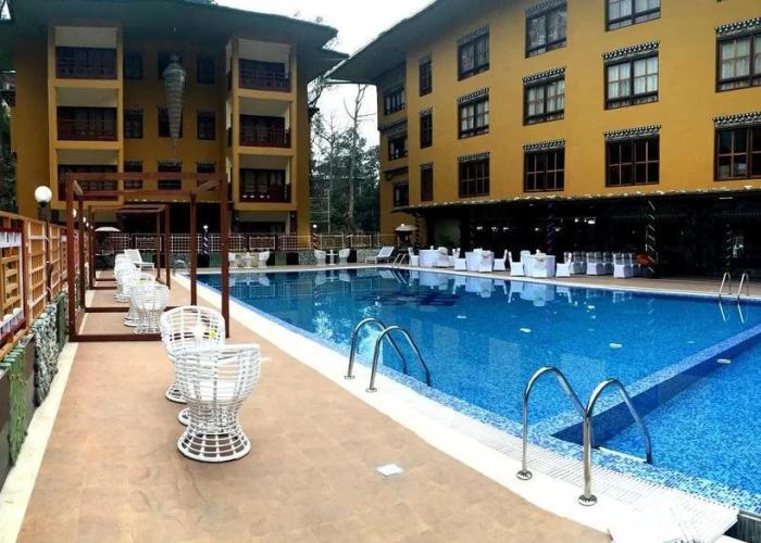 Tashi Namgay Grand