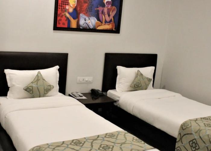 Central Hotel