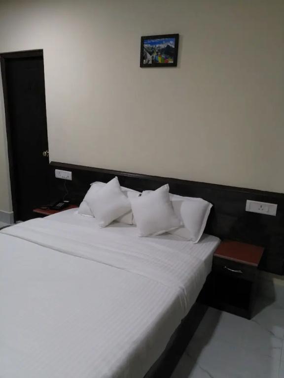 фото Tropical Suites
