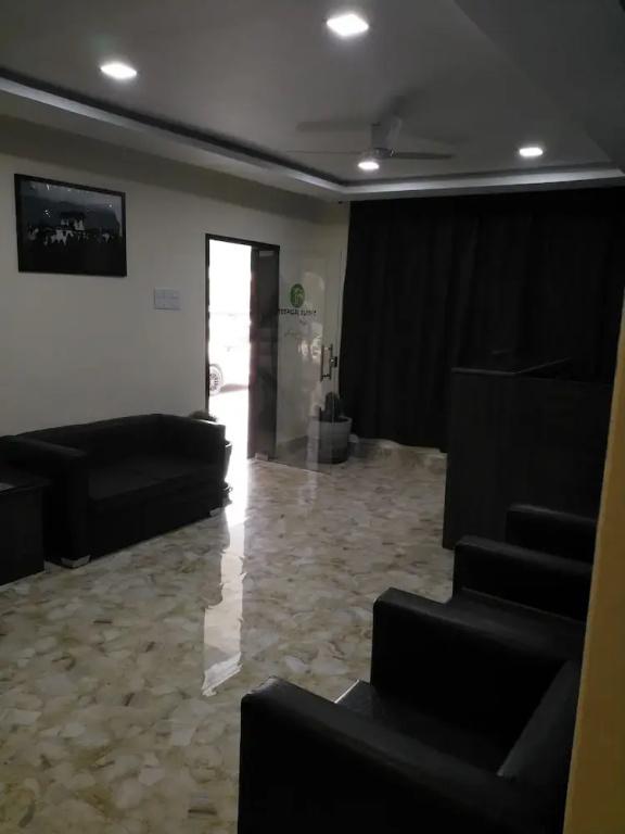 фото Tropical Suites