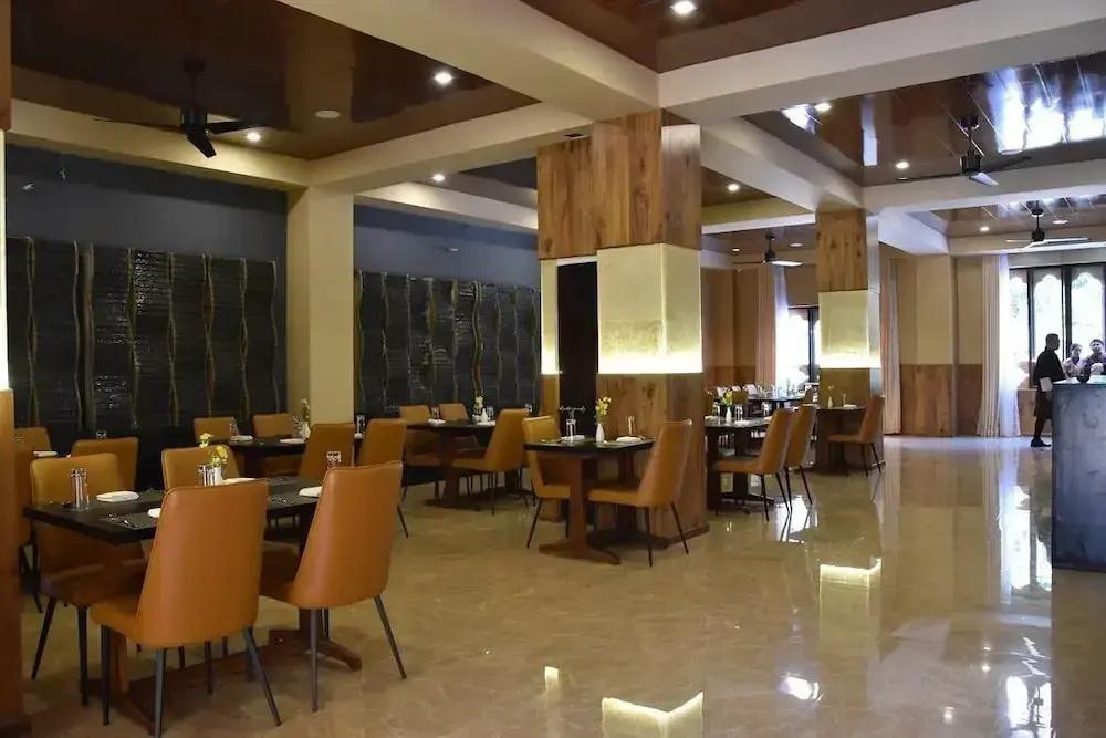 фото Legphel Hotel