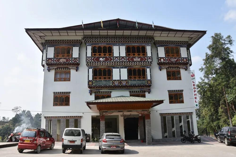 фото Legphel Hotel