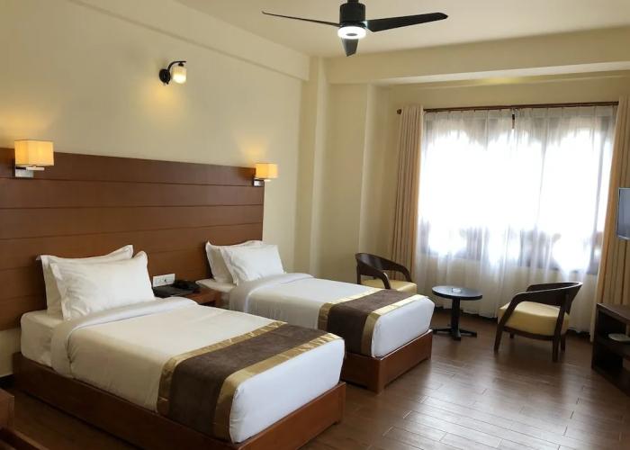 Legphel Hotel