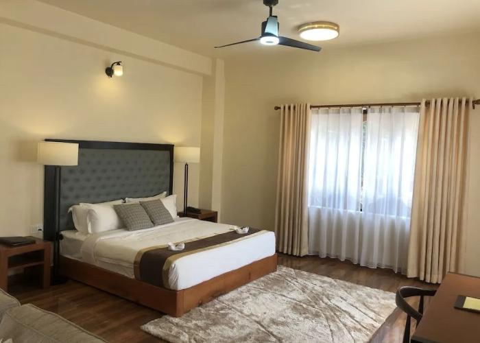 Legphel Hotel