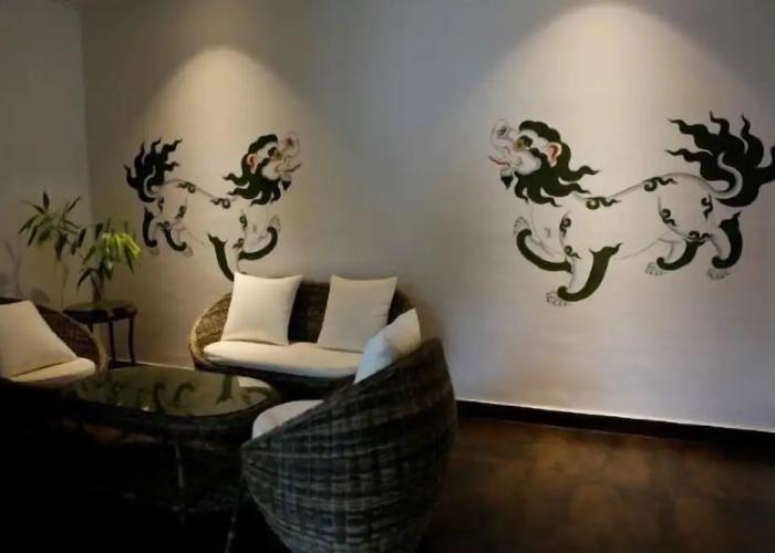 Khuru Resort