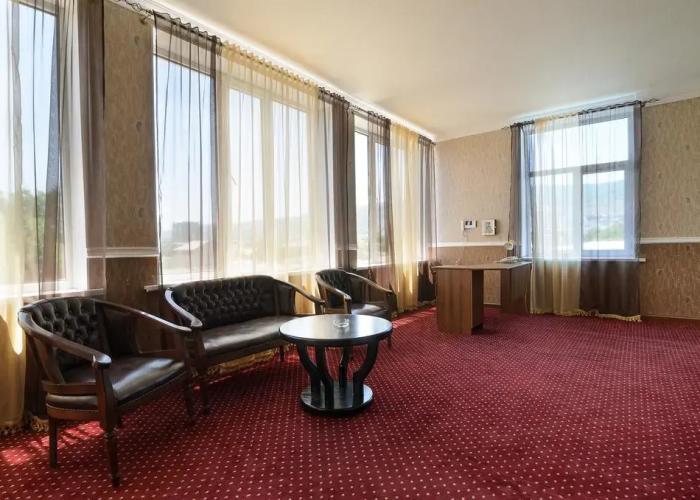 Elit Hotel