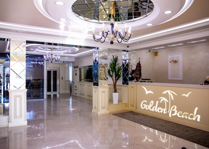 Golden Beach Hotel
