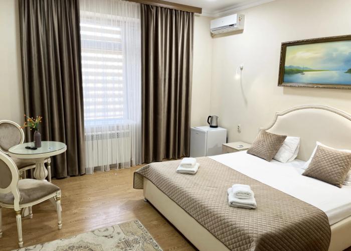 Akademiya Hotel