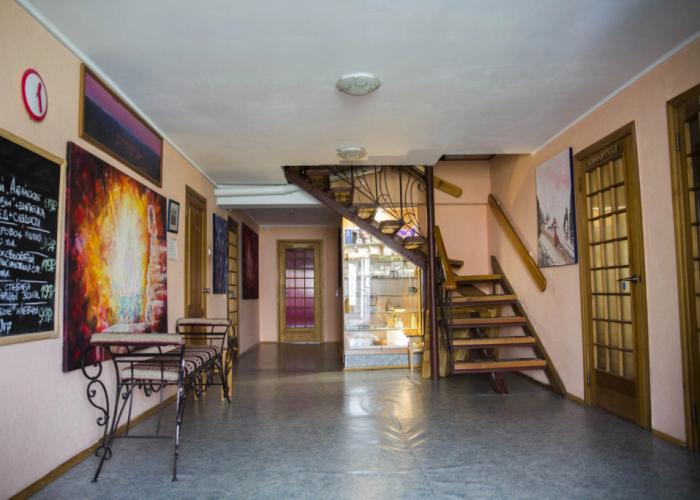 Portal Beluha Guest House