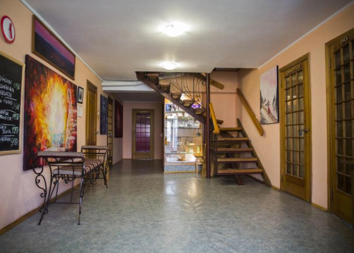 Portal Beluha Guest House