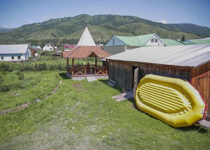 Portal Beluha Guest House
