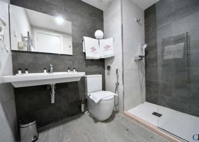 Hotel Chaker