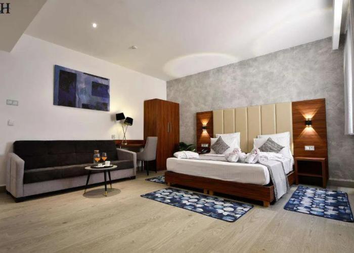 Hotel Chaker