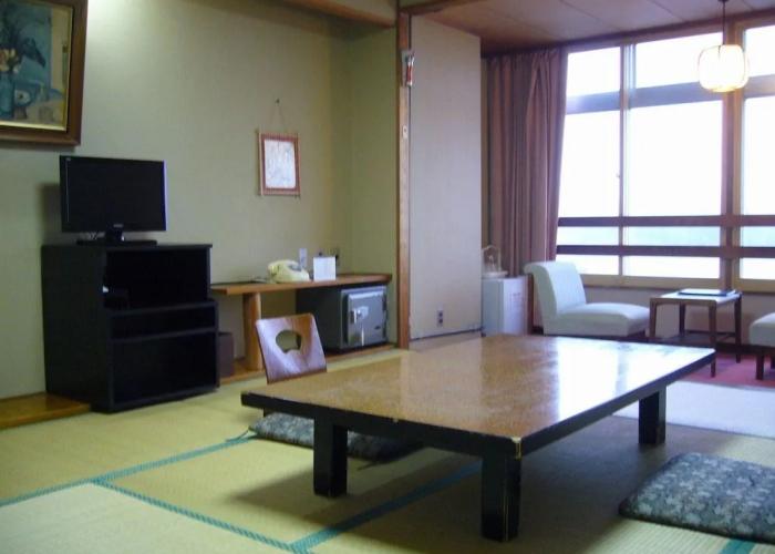 Sado Ryotsu Shiizaki Onsen