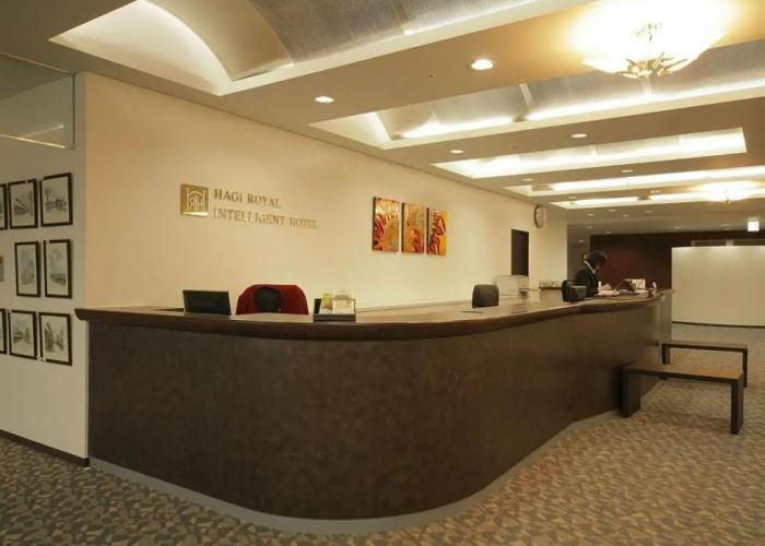 Hagi Royal Intelligent Hotel