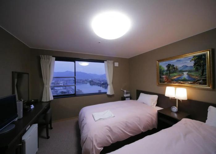 Hagi Royal Intelligent Hotel