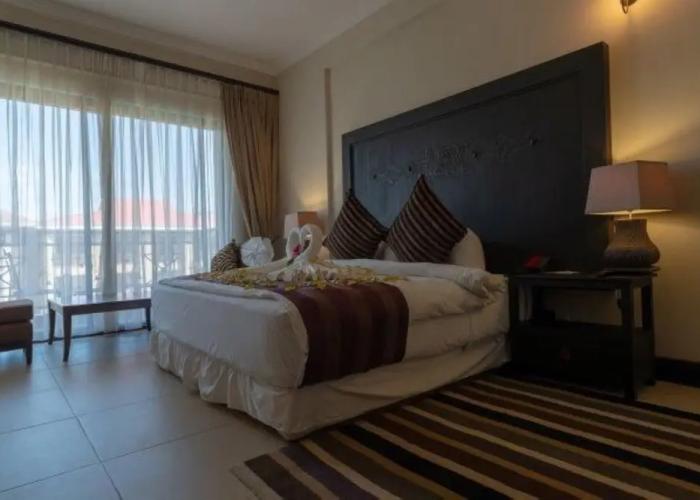 Ridge Royal Hotel