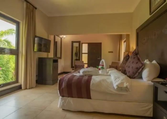 Ridge Royal Hotel