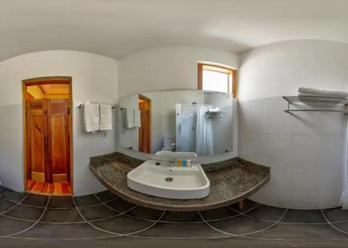 Golden Hill Parker Hotel