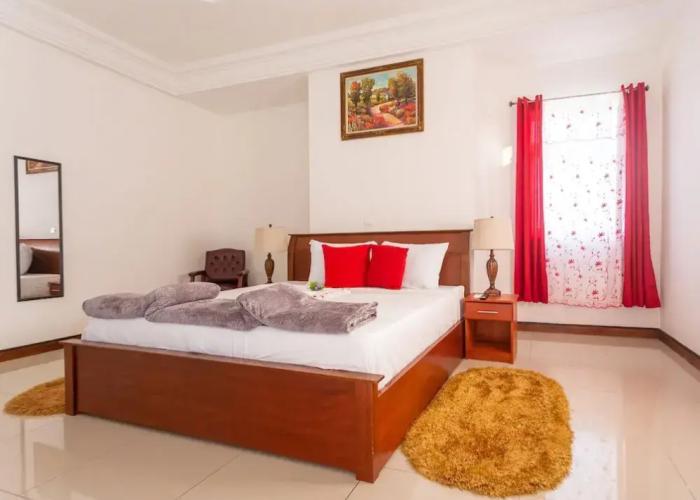Royal Elmount Hotel