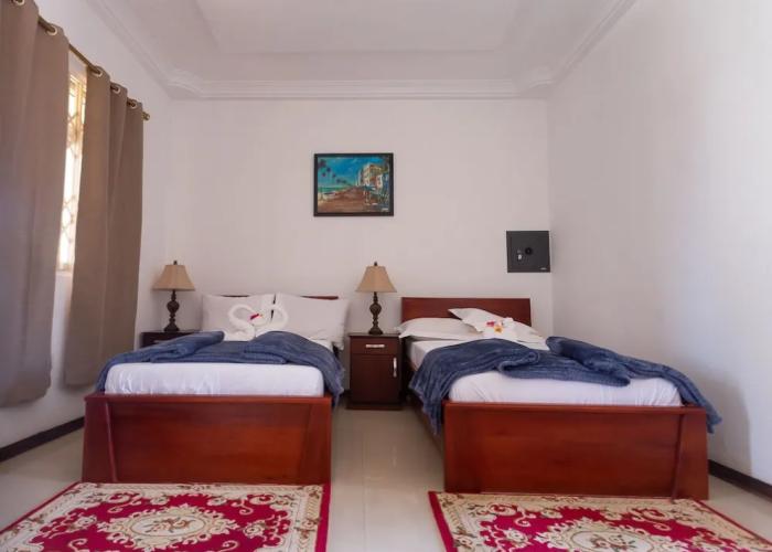 Royal Elmount Hotel