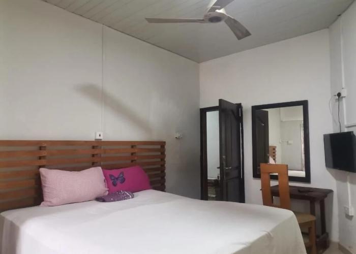 E-Town City Guest House