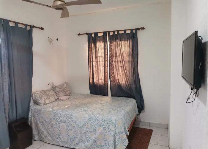 E-Town City Guest House