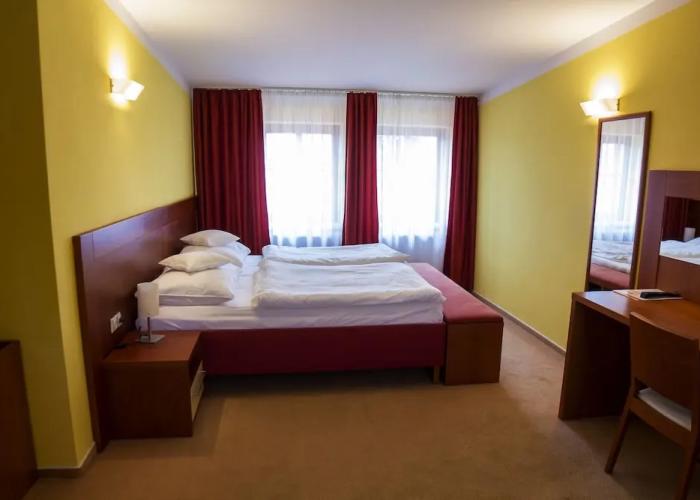Hotel KATERAIN
