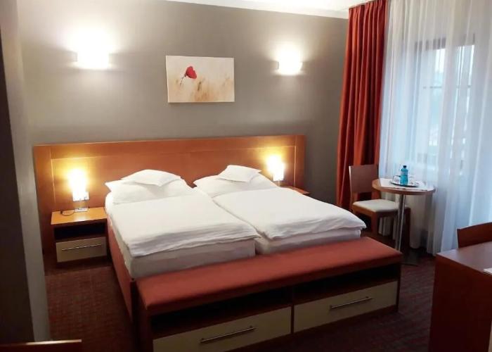 Hotel KATERAIN