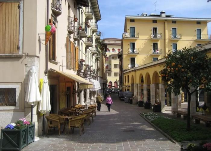 Ricomilla-finestra Sul Verde- Priv Park