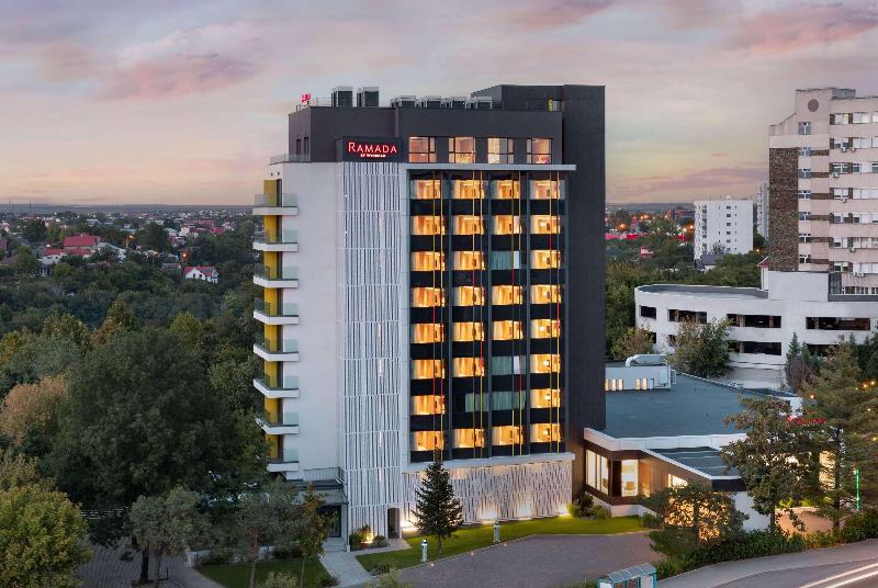 Ramada By Wyndham Parc Slatina