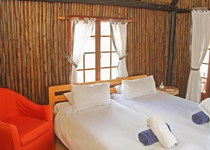 Camelthorn Kalahari Lodge