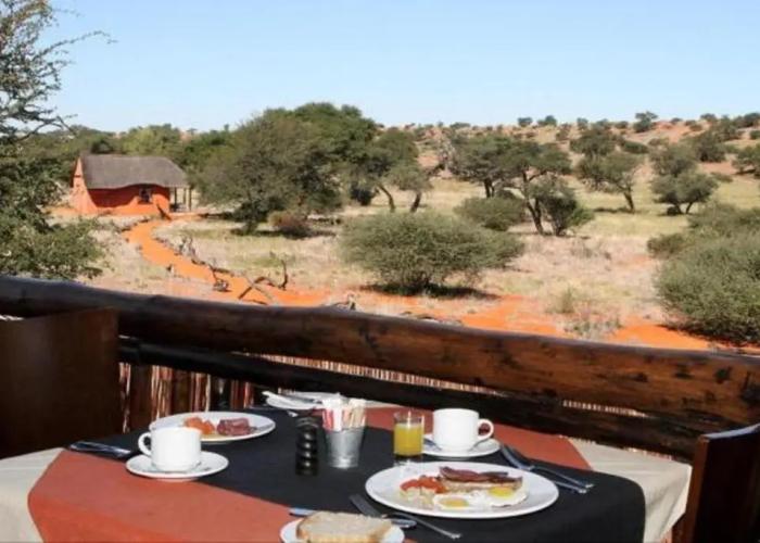 Camelthorn Kalahari Lodge