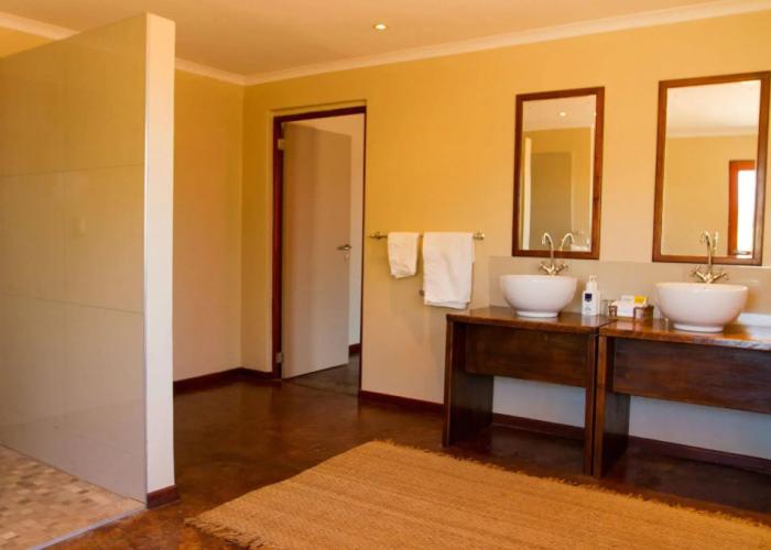 Zebra Kalahari Lodge