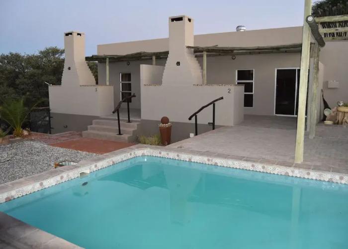 Kalahari Farmstall - Accommodation and Campground