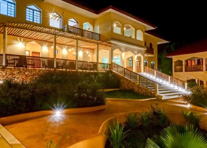 Kendwa Rocks Beach Hotel