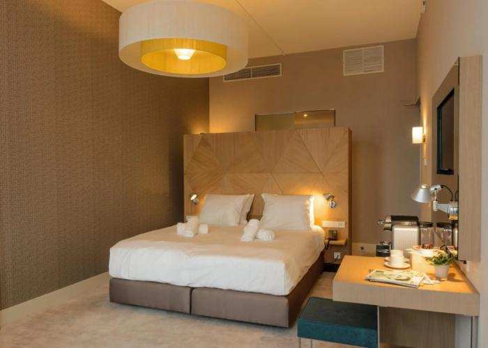 Amadi Panorama Hotel