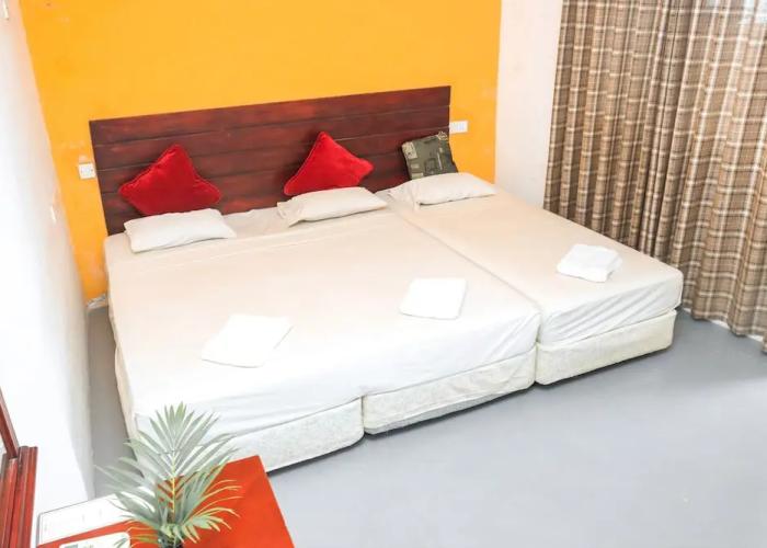 New Tristar Beach Hotel