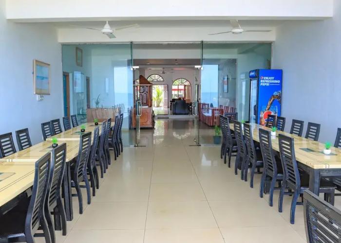 New Tristar Beach Hotel